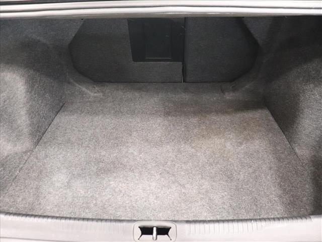 2015 Chrysler 200 Limited:D13023A