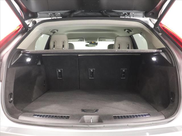 2023 Cadillac XT4 Premium Luxury:D13537