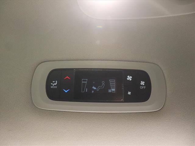 2024 Chrysler Voyager LX:D13312