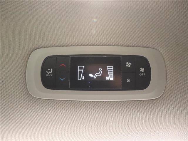 2022 Chrysler Voyager LX:D13311