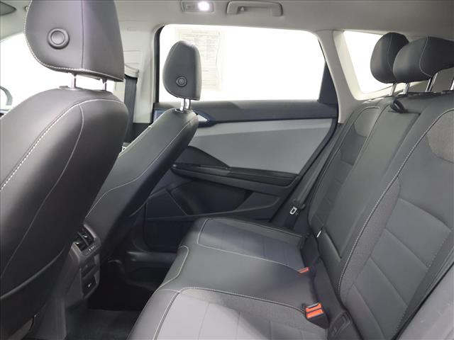 2024 Volkswagen Taos SE 4Motion:D13975