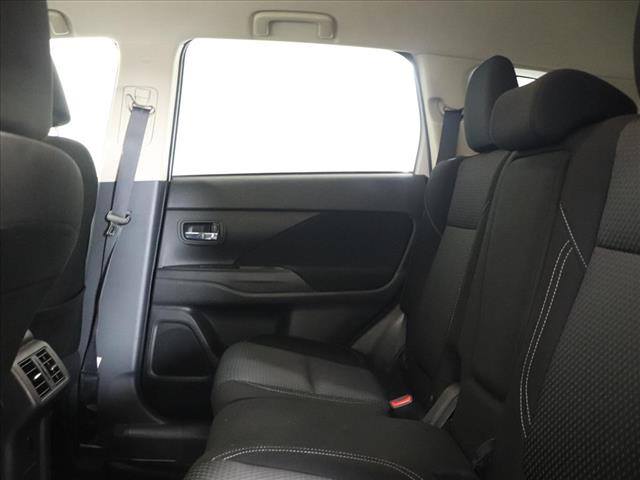 Photo of 2020 Mitsubishi Outlander ES in Iowa City, IA - 26,  2020 Mitsubishi Outlander ES:D13077