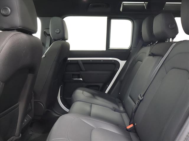 2025 Land Rover Defender 110 P300 S:D14002