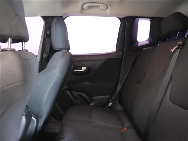 Photo of 2020 Jeep Renegade Sport in Iowa City, IA - 26,  2020 Jeep Renegade Sport:D13148