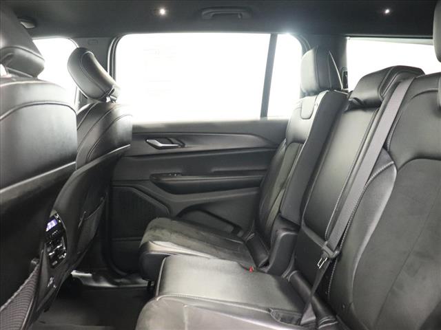 2023 Jeep Grand Cherokee L Altitude:D13213