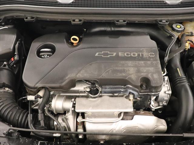 2017 Chevrolet Cruze LT Auto:D13236