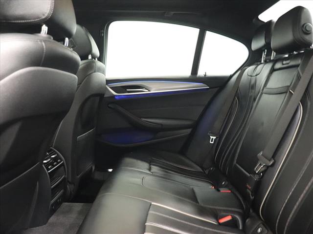 2018 BMW 5 Series 530i xDrive:D13358