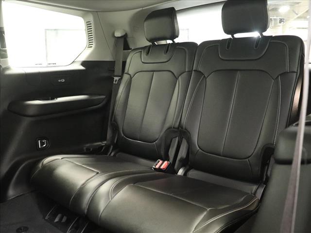 2022 Jeep Grand Cherokee L Limited:D13661