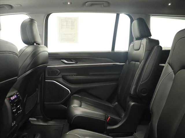 Photo of 2021 Jeep Grand Cherokee L Limited in Iowa City, IA - 28,  2021 Jeep Grand Cherokee L Limited:D13090