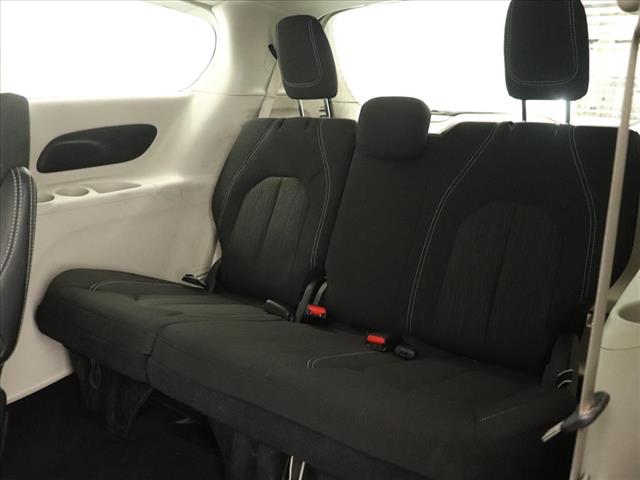 2024 Chrysler Voyager LX:D13312