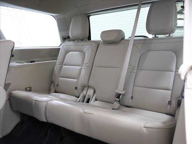 2019 LINCOLN Navigator Reserve:D13750