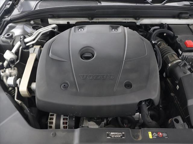2019 Volvo S60 T6 Momentum:D13604