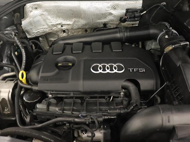 2017 Audi Q3 2.0T quattro Premium Plus:D13504