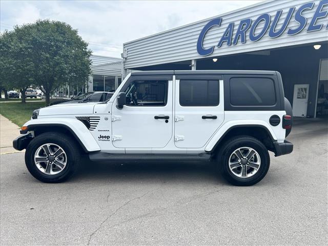 2020 Jeep Wrangler Unlimited Sahara:D13699A