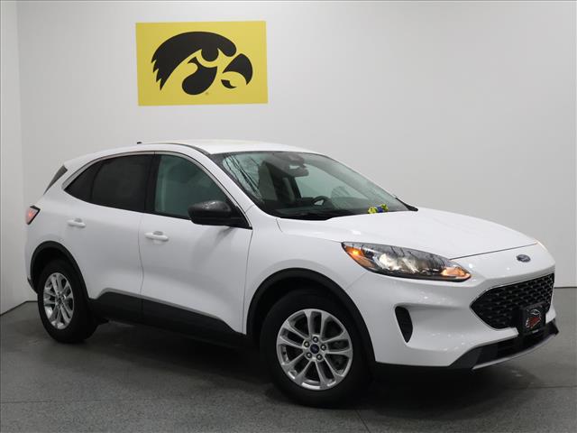 2022 Ford Escape Hybrid SE:D13981
