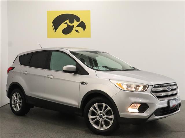 2019 Ford Escape SE photo 2
