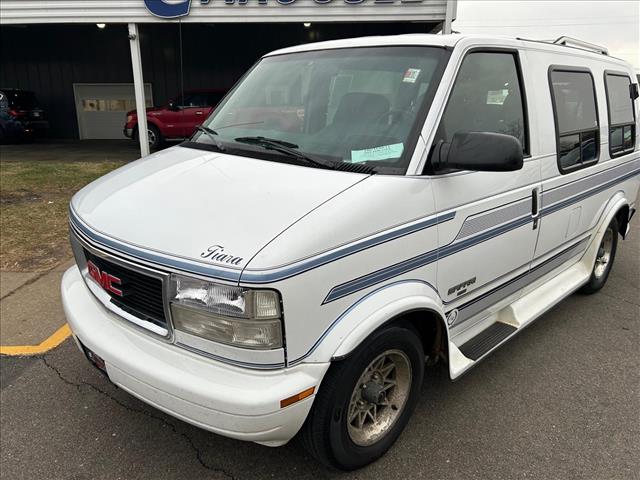 1995 GMC Safari Base:D13404A