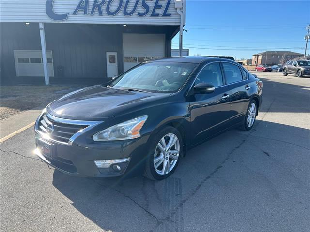 2015 Nissan Altima 3.5 SL:D13575