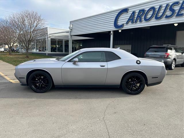 2016 Dodge Challenger SXT Plus:D13295B