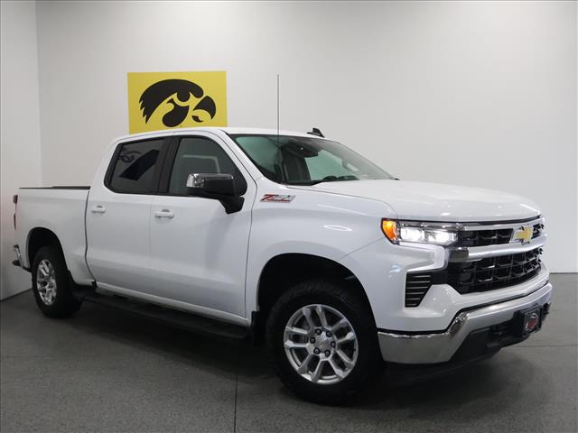 2025 Chevrolet Silverado 1500 LT:D13856