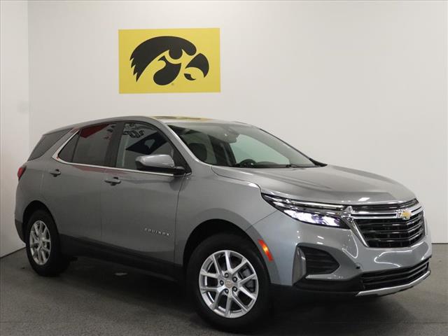 Photo of 2023 Chevrolet Equinox LT in Iowa City, IA - 2,  2023 Chevrolet Equinox LT:D13081