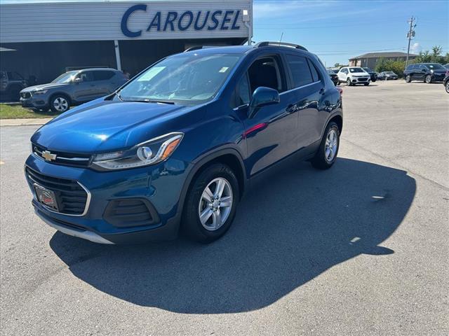 2019 Chevrolet Trax LT photo 2