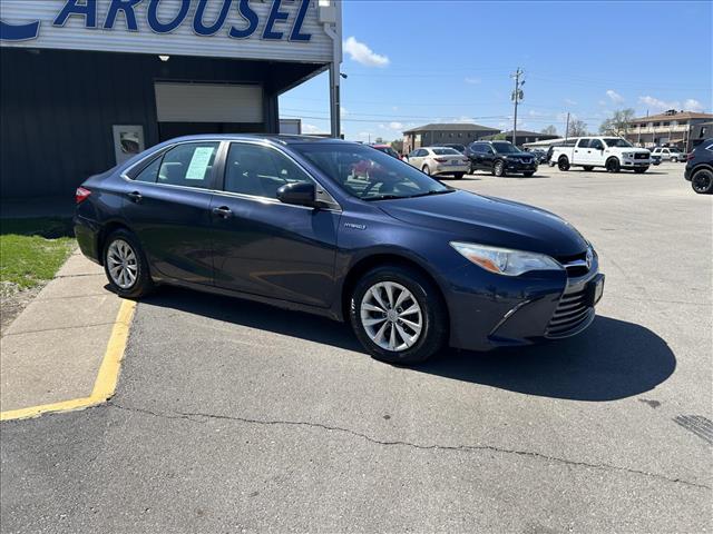 2016 Toyota Camry Hybrid:D13680