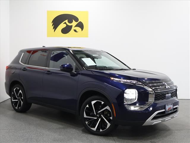 2024 Mitsubishi Outlander SE:D13896