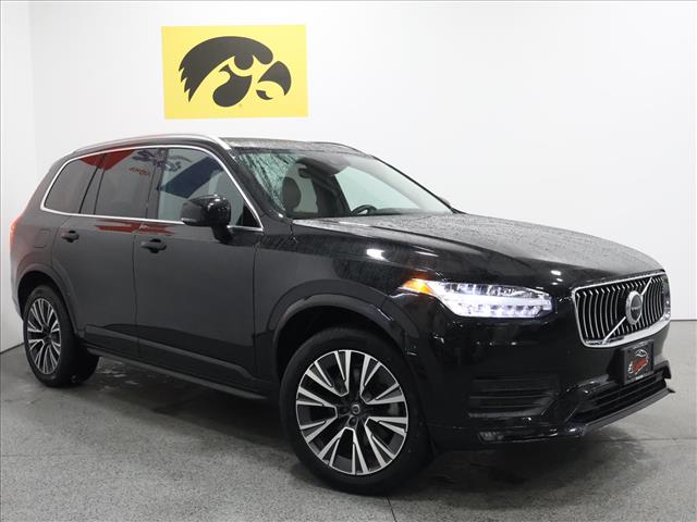 2021 Volvo XC90 T5 Momentum:D14010