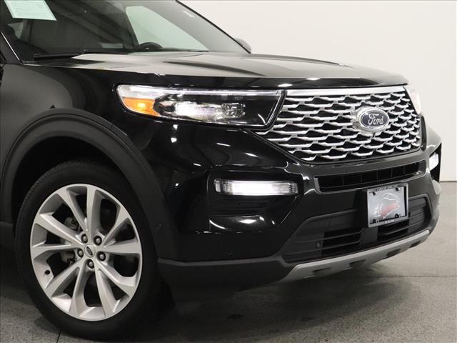 2022 Ford Explorer Platinum:D13456