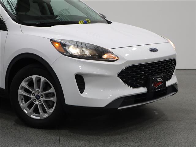 2022 Ford Escape Hybrid SE:D13981