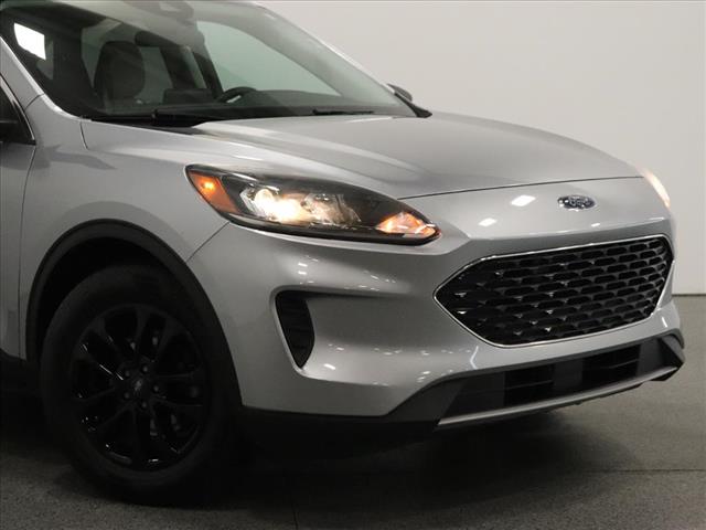 Photo of 2022 Ford Escape SE in Iowa City, IA - 3,  2022 Ford Escape SE:D13193