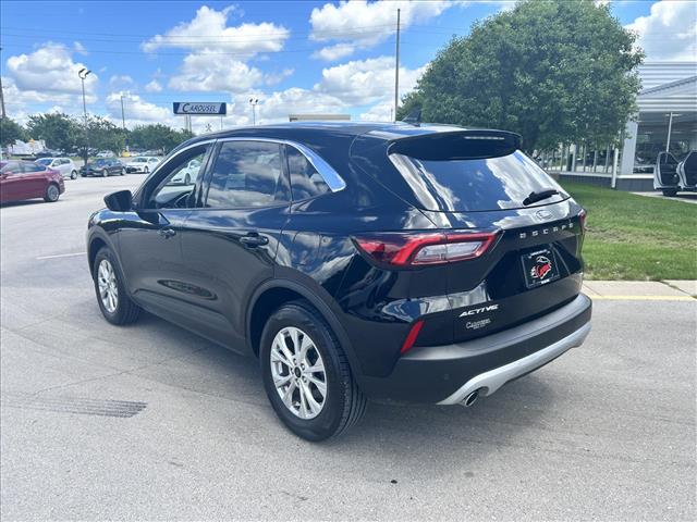 2023 Ford Escape Active:D13821
