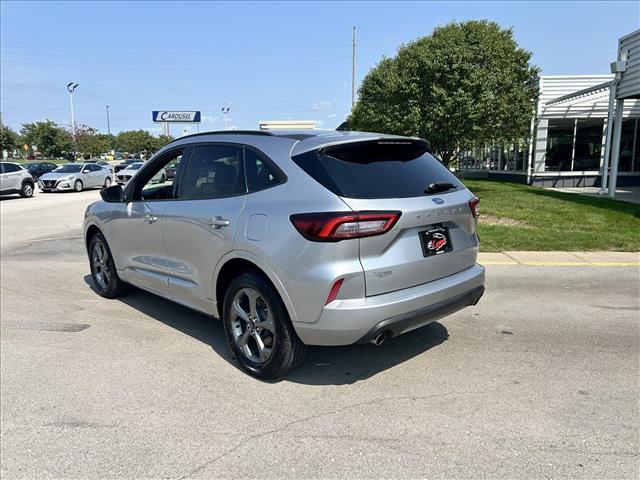 2023 Ford Escape ST-Line:D13940