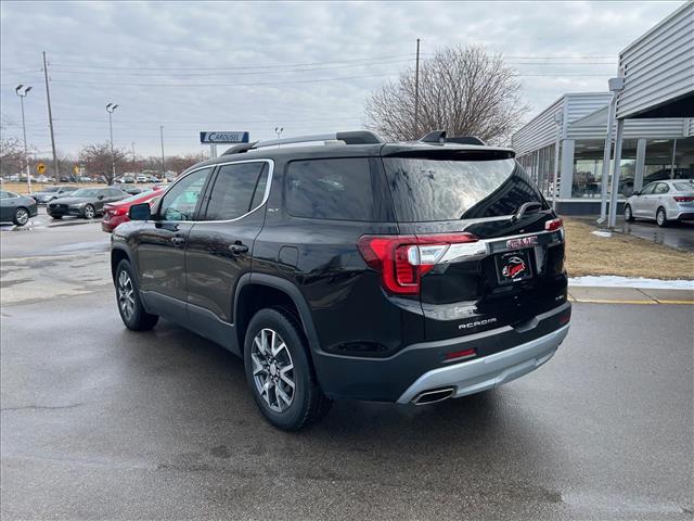 2023 GMC Acadia SLT:D13572