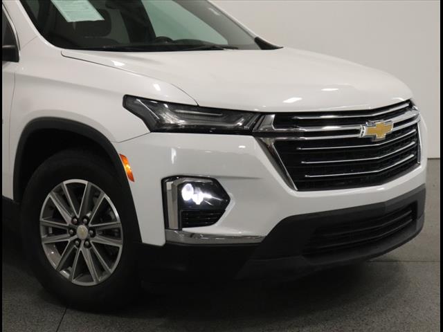 2023 Chevrolet Traverse Cloth photo 3