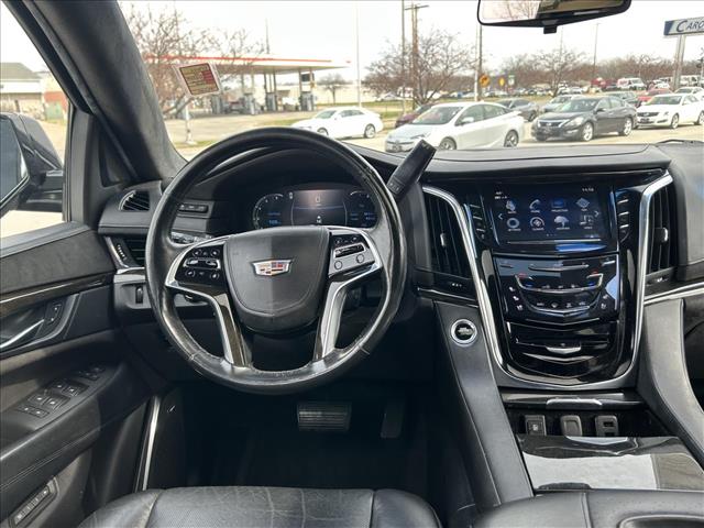 2017 Cadillac Escalade ESV Platinum:D13622
