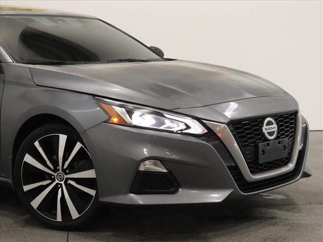 2022 Nissan Altima 2.5 SR:D13517