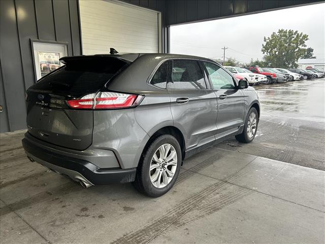 2023 Ford Edge Titanium:D14083