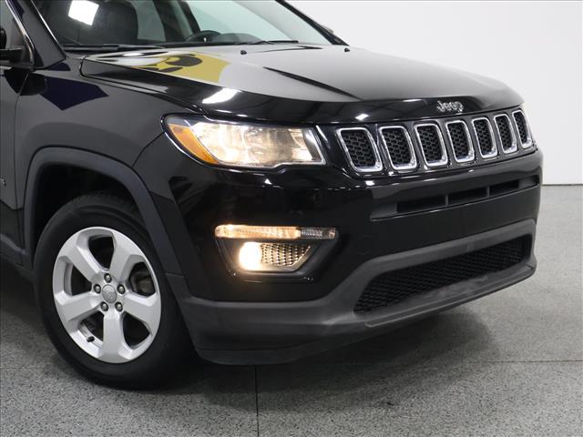 2019 Jeep Compass Latitude:D14037