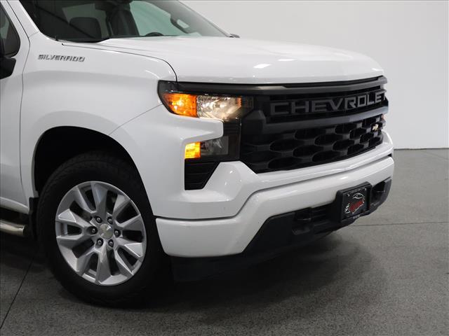 2023 Chevrolet Silverado 1500 Custom:D13909