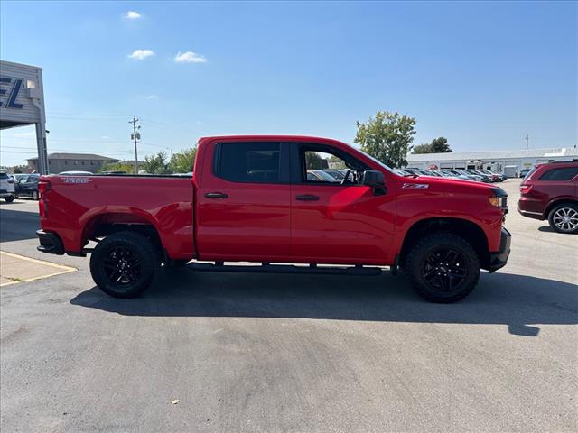 2019 Chevrolet Silverado 1500 Custom Trail Boss photo 3