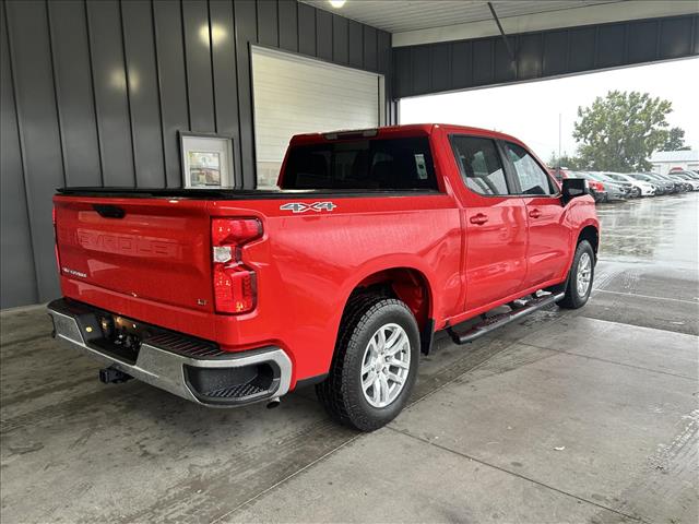 2019 Chevrolet Silverado 1500 LT:D14082