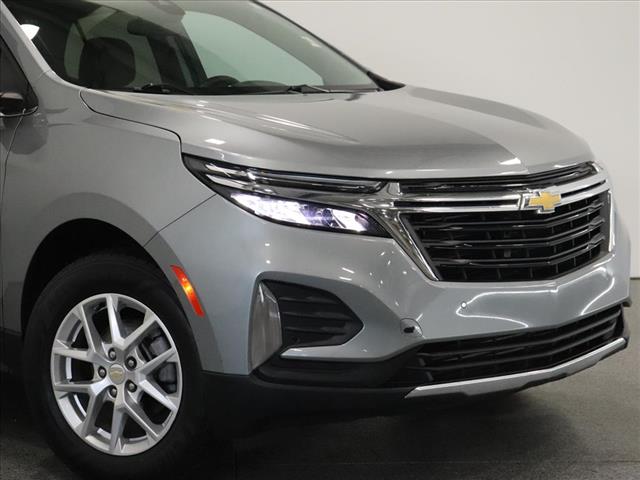 Photo of 2023 Chevrolet Equinox LT in Iowa City, IA - 3,  2023 Chevrolet Equinox LT:D13081