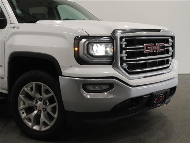 2017 GMC Sierra 1500 SLT:D13388