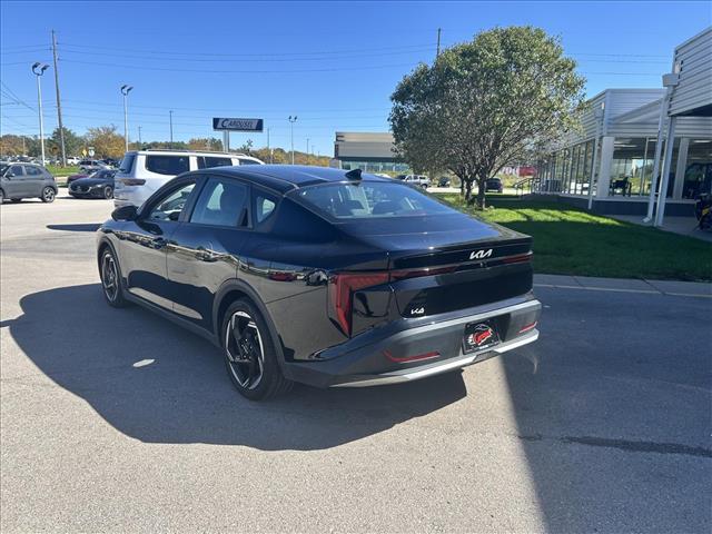 2025 Kia K4 EX:D14105