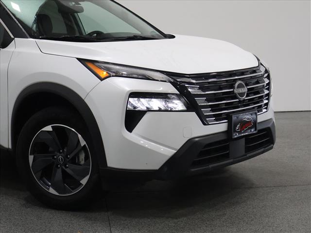 2025 Nissan Rogue SV:D13862
