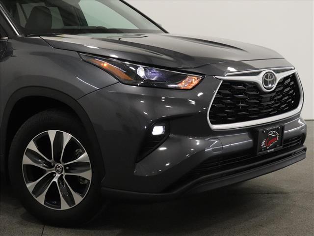 2024 Toyota Highlander XLE:D13429