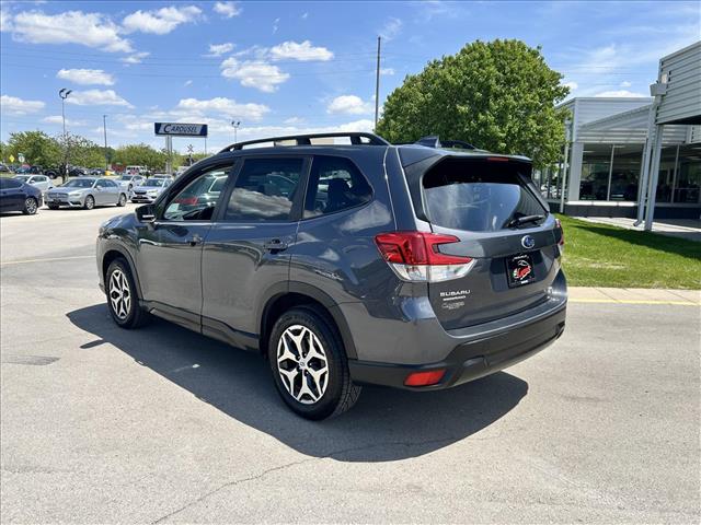 2023 Subaru Forester Premium:D13745