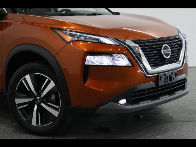 2021 Nissan Rogue SL photo 3